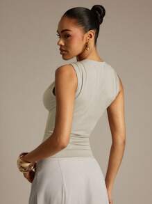 Hauture Women's Solid Color Twist Design Sleeveless Casual Crop Top