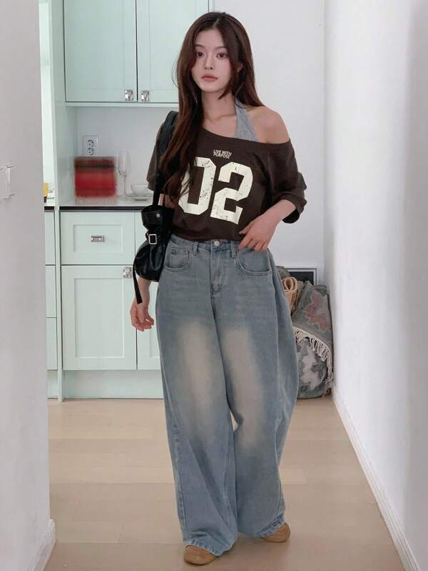 DAZY Women's Off Shoulder Artistic Letter Casual Korean Style Sweatshirt
