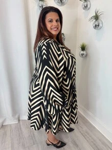 Enliva Robe longue à manches longues, imprimé géométrique confortable et ample, noir ou kaki, pour femmes grandes tailles. Vêtements d'automne et d'hiver, tenues d'hiver, robe cintrée, style bohème, robes élégantes pour femmes, robe de vacances, robe de travail, tenue d'été pour femmes