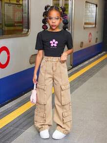 Tween Girl Fashion Casual Vintage Cool Y2k Khaki Comfortable Flap Pocket High Waist Baggy Denim Cargo Jeans For Tween Girl Clothes Girls Costume Dailywear And Tween Girl Fall And Autumn Or Winter Clothes Back To School Homecoming Rave Outfits Festival And Beach Outfits Streetwear School Clothes, Cargo Pants For Teen Girl, Baggy Cargo Jeans, Cargos For Girls, Thick Cargo Pants