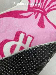SHEIN 1Pc Pink Money Purse Pattern Carpet, Wealth Attracting Rug, Creative Personalized Carpet, In-Style, Sweet Girl Carpet, Multifunctional Fashion Creative Home Carpet, Living Room Rug, Bedroom Rug, Entrance Mat, Kitchen Rug, Bathroom Mat, Gaming Room Rug, Study Room Rug - Multicolor - View 4