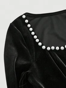 SHEIN MOD 黑色天鹅绒珍珠领长袖连衣裙 - 黑色 - 查看 4