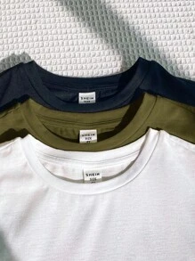 SHEIN 三件装男童休闲可爱街头风T恤套装，舒适时尚，简约实用，卡通印花宽松T恤，适合儿童穿着，也适合返校季穿着。此外，也适合生日派对、晚宴、演出、婚礼和洗礼等场合。纯棉印花T恤，男童时尚服装，男童T恤，男童服装。 - 彩色 - 查看 3