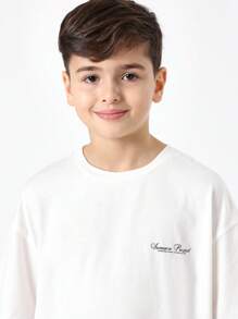 Camiseta oversize de verano esencial de moda casual y urbana con logotipo de guión clásico, ajuste relajado y caída de hombros de la marca Sumwon Project - Blanco - Ver 3