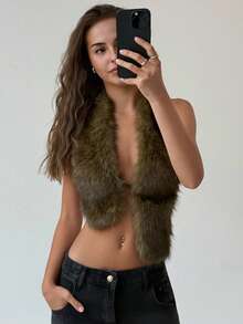 Aloruh Sexy Backless Deep V-Neck Faux Fur Trim Asymmetrical Hem Vest For Women, Suitable For Music Festival