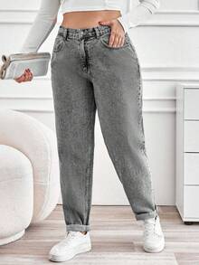 EURMUSE Plus Size Solid Color Minimalist Tapered Jeans - Light Grey - View 5