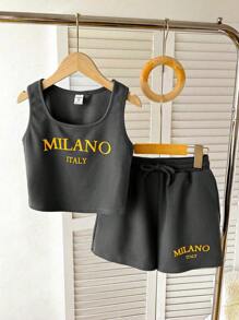 SHEIN Set 2 piese Tween pentru fete, gri închis, cu imprimeu de litere englezești, croială striată, cu guler rotund, maiou și pantaloni scurți asortați, ținută pentru întoarcerea la școală - Gri inchis - Vizualizare 1