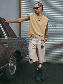 AXEPEAK Assorted Sizes Street Style Loose Fit Round Neck Front Graphic Print Men Tank Top