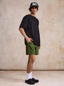 Surfspeed Pantalones cortos de playa para hombres de unicolor con cordón en la cintura y bolsillos - Verde militar - Ver 6