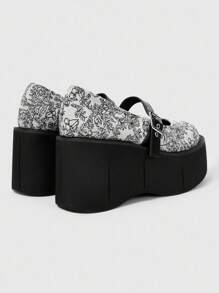 ROMWE Grunge Punk Pantofi sport fără platformă pentru femei, stil gotic punk, cu vârf rotund, cu imprimeu floral aleatoriu din pânză, curea metalică reglabilă, pantofi comozi pentru activități casual, pentru exterior, Halloween - alb - Vizualizare 5