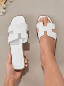 SHUZIA Women's Comfy Everyday Summer Vacation Casual Flat Sandals