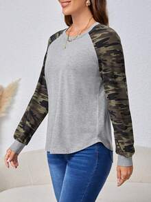 SHEIN LUNE Camo In Tay Raglan Áo thun - Xám - Xem 5