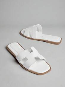 SHUZIA Women's Comfy Everyday Summer Vacation Casual Flat Sandals