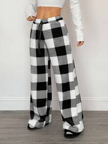 SHEIN PETITE Women's Tie-Waist Fluffy Plaid Print Casual Wide Leg Baggy Pants Black And White Plaid Lounge Pants,Fall Clothes For Women, Going Out Bottoms,Elegant,Civil Wedding,Wedding Guest , Party,Home, Leisure, Comfort Upgrade,Striped Design,Check ,Sporty, Multifunctional