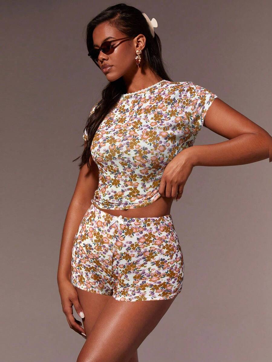 Athîral Women's Casual Ditsy Floral T-Shirt And Shorts 2-Piece Set, Summer - Multicolor - View 1