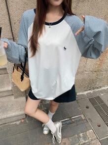 DAZY 女式圆领条纹拼接长袖刺绣装饰休闲宽松T恤秋季上衣 - 白色 - 查看 5