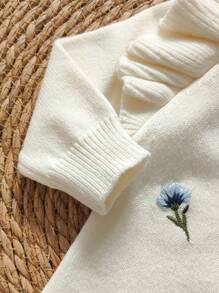 SHEIN Vintaside Kids 婴儿女童长袖连体衣，带有 3D 花朵装饰，适合家庭聚会、万圣节、新年、感恩节、圣诞节 - 米色 - 查看 4