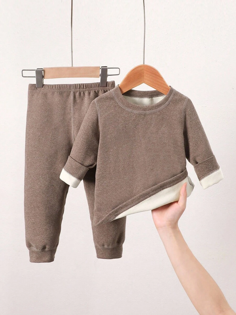 SHEIN Playful Pals 2 件套男女通用婴儿/幼儿休闲加厚修身长袖圆领 T 恤和松紧腰修身裤，适合春季、秋季、冬季、居家、户外、学校穿着 - 棕色 - 查看 1