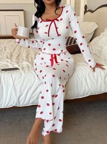SHEIN Red And White Long Sleeve Playful Strawberry Top & Pants Two Piece Pajama Set, Fall Winter Clothes Cozy And Elegant Details - Red - View 1