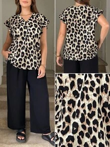 SHEIN LUNE Plus Size Women 2 Pieces Set: Ditsy Floral Cap Sleeve Top With Bowknot And Plain Wide Leg Pants Summer Boho Old Money Summer Outfits For Women Spring Break Rave Outfits Festival Spring Break Outfits CasualElegant Floral Vacation Outfits Woman Easter Dress Easter Outfit Women Fall Women Clothes School Clothes Country Outfits Women Vintage Clothes Women Teacher Outfits For Women