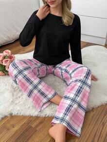 SHEIN Cottnline Plus Solid Color Short Sleeve Round Neck Long T-Shirt & Plaid Pants Pajama Set - Multicolor - View 1