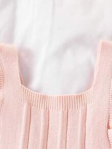 SHEIN Vintaside Kids Mono de punto para bebé niña, cómodo y adecuado para primavera/verano y otoño/invierno, de moda y versátil, rosa y rosa claro, apto para uso diario, interior, exterior y viajes. Mono de punto rosa con volantes y mangas con volantes para bebé niña. Vestido-mono de bebé niña con volantes y encaje rosa. Conjunto de mono de punto para bebé niña. Ropa con volantes para bebé niña, conjunto con volantes para bebé niña, ropa con volantes rosa para bebé niña, conjunto para recién nacido niña, mono de encaje para bebé niña, ropa con volantes para bebé niña en otoño - Rosa - Ver 5