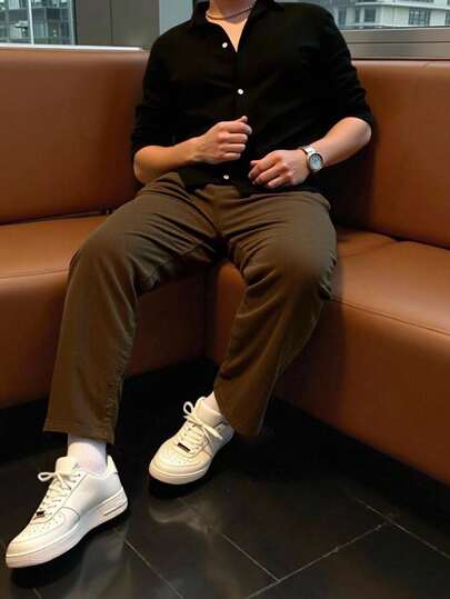 Manfinity กางเกงคอร์ดูรอยสีพื้นเรียบง่ายแบบคาสูล สำหรับผู้ชาย