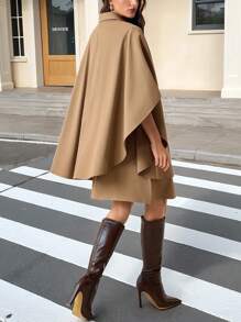 SHEIN Tall Abrigo tipo capa largo de mujer para otoño, de color liso, con mangas de murciélago, abotonado sencillo, casual y holgado, para mujeres altas - Caqui - Ver 1