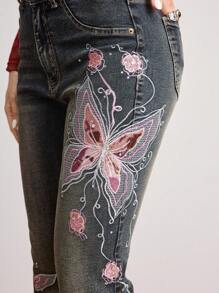 ROMWE Goth Vintage Y2K Schmetterling & Rose Jacquard bestickte Damen Skinny Flared Jeans mit niedriger Taille