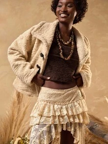 EURMUSE Sherpa Fleece Cropped Jacket With Wide Collar And Dual Black Toggle Closures, Soft And Stylish Warm Outerwear Beige - Beige - View 5
