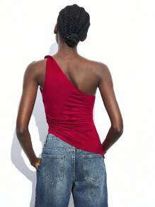 Maija 2025 秋季新款红色不对称肩部设计扭纹弹力针织女上衣，现代优雅都市浪漫精致乡村音乐节复古机场旅行婚礼宾客生日万圣节商务休闲办公室约会派对郊游返校秋季外套 - 酒紅色 - 查看 3