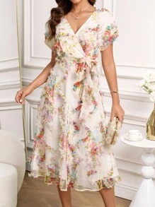 Ellevyn Vestido Longo Estampa Floral Decote em V Manga Curta Amarração na Cintura Evasê para Mulheres, Roupas de Verão para Mulheres, Roupas para Férias Femininas, Vestidos Românticos Femininos, Vestidos de Verão para Mulheres, Roupas de Verão Femininas, Vestidos de Verão para Mulheres, Roupas para Férias Femininas, Vestido para Chá da Tarde, Roupas para Férias Femininas, Vestidos de Verão para Mulheres