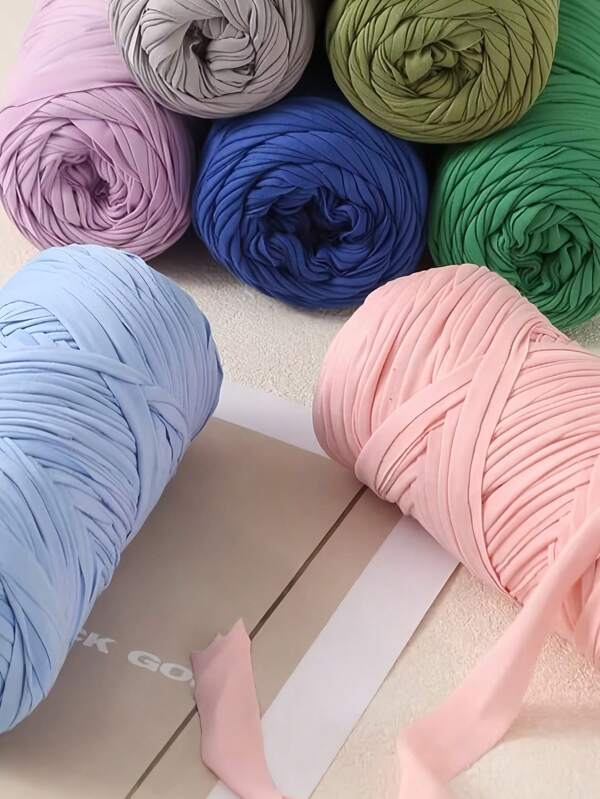 SHEIN 400g (200g * 2), 2-Skein Pack Of High-Quality High-Elastic Cloth Strip Yarn, Suitable For Hand-Knitted Bags, Baskets, Carpets, Shoes, Various Household Items And DIY Handicrafts, With Multiple Colors For You To Choose From