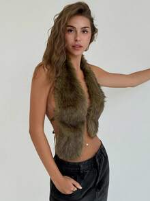 Aloruh Sexy Backless Deep V-Neck Faux Fur Trim Asymmetrical Hem Vest For Women, Suitable For Music Festival