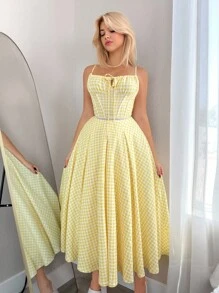 Sweetina Women's Yellow Plaid Spaghetti Strap Flowy A-Line Sundress, Sexy & Chic For Picnic, Casual Date, Vacation, Party, Home Yellow Gingham Dress Yellow Picnic Dress Lemon Dress Gingham Sundress Yellow Dress Fall Women Clothes - Multicolor - View 4