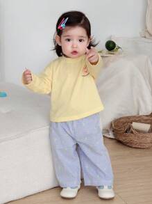 Dazy Kids 2pcs/Set Baby Girl Cartoon Graphic Tee & Plaid Casual Homewear Set, Toddler Fall Clothes - Yellow - View 4