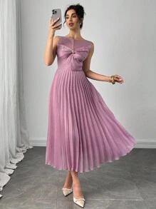 Modelyn Robe mi-longue élégante sans manches avec décoration métallique torsadée et ourlet plissé pour femmes - Prune - Voir 7