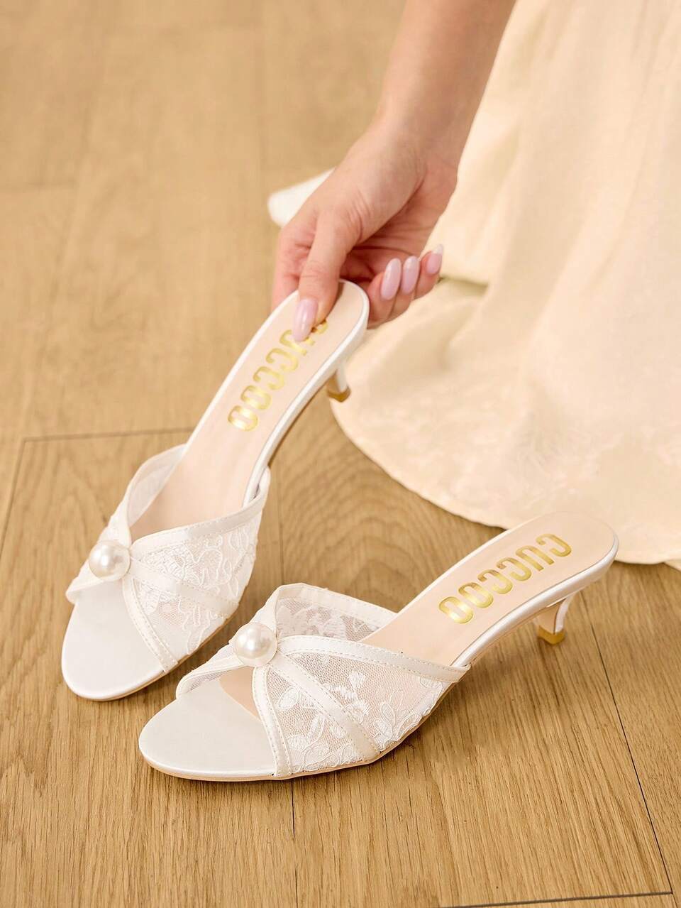 CUCCOO HITCHD Women's Round Toe Low Heel White Lace Mesh Faux Pearl Wedding Party High Heel Sandals, Elegant Bride Shoes Summer