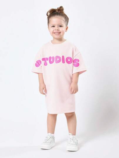 SUMWON Kids Studios 超大号T恤连衣裙，休闲粉色夏季假日可爱字母印花长款日常休闲玩耍