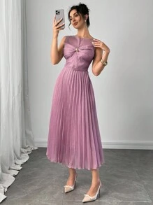Modelyn Robe mi-longue élégante sans manches avec décoration métallique torsadée et ourlet plissé pour femmes - Prune - Voir 5