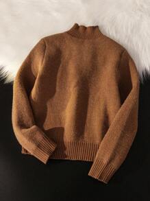 SHEIN 适合日常穿着的青少年男童休闲百搭纯色套头毛衣