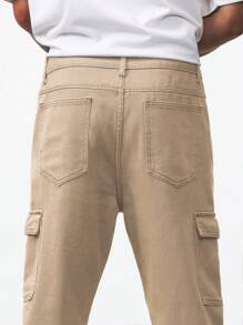 Manfinity Homme Men Flap Pocket Side Cargo Jeans