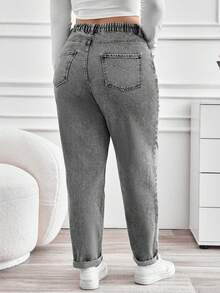 EURMUSE Plus Size Solid Color Minimalist Tapered Jeans - Light Grey - View 2