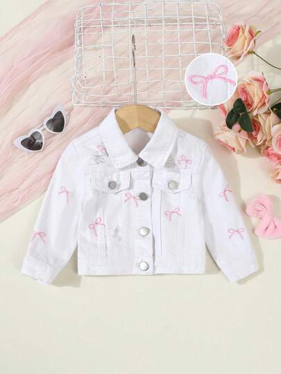 女婴白色牛仔夹克，长袖外套，带蝴蝶结和做旧印花装饰，面料柔软舒适，适合上学、节日和休闲外出 - 理想的礼物，非常适合户外穿着，时尚的蝴蝶结设计