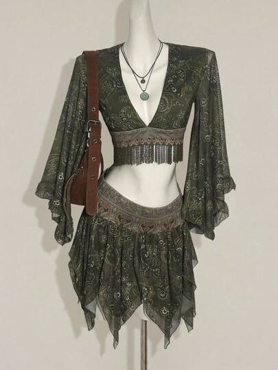 SHEIN ICON 女式两件套佩斯利印花喇叭袖上衣和不对称下摆流苏装饰迷你裙套装，性感低腰装，适合度假、居家和日常穿着，波西米亚风服装，波西米亚风服装，嬉皮士服装，女式波西米亚风服装