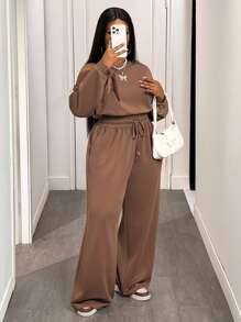 Slaydiva Ensemble 2 pièces ample à manches longues avec une épaule inclinée, un Top avec cordon élastique à la taille et poches, et un pantalon à jambes larges. Couleur brun foncé. Convient pour l'automne/hiver, le retour à l'école, le style de rue, les sorties, le travail, l'aéroport, les fêtes, le quotidien, etc. - Tabac - Voir 4