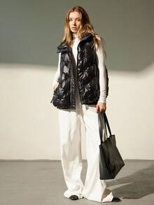 Aveloria Modichic New Fashionable High-Quality Sleeveless Zipper Cotton Padded Vest Jacket With Pockets & Buttons, Thickened Women Outerwear