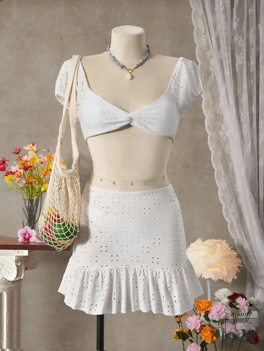 SHEIN Swim Summer Beach 3packs Schiffy Twist Bikini Set & Ruffle Skirt - White - View 1