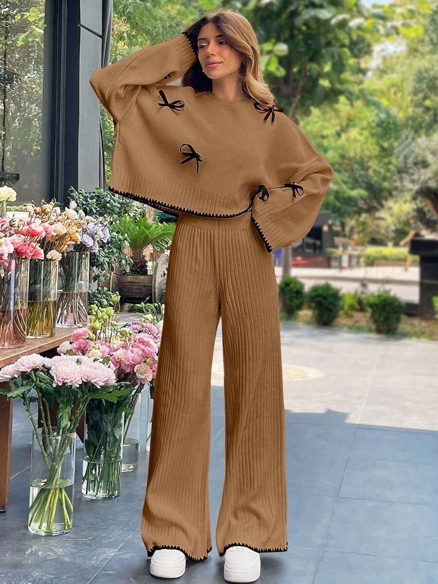 RueChic Damen Set aus Strickpullover mit Schleife, Drop-Shoulder und Langarm sowie langer Hose, Kontrast-Farben, Lässig, 2-teilig, Herbst/Winter