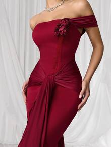 Coutiva Robe de soirée élégante et formelle à épaules dénudées de couleur unie pour femmes